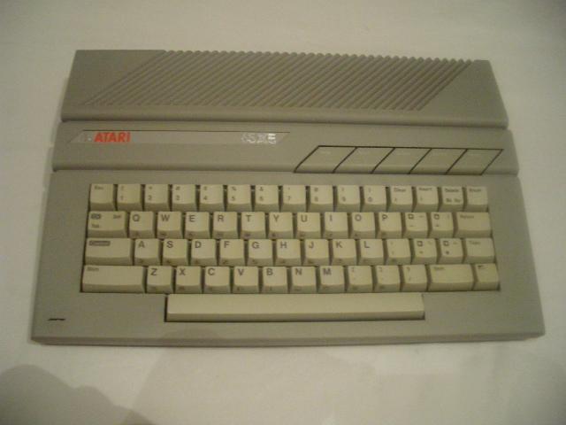 Atari 65 XE.JPG